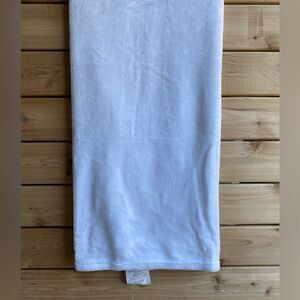 Bella Russo White Throw Blanket